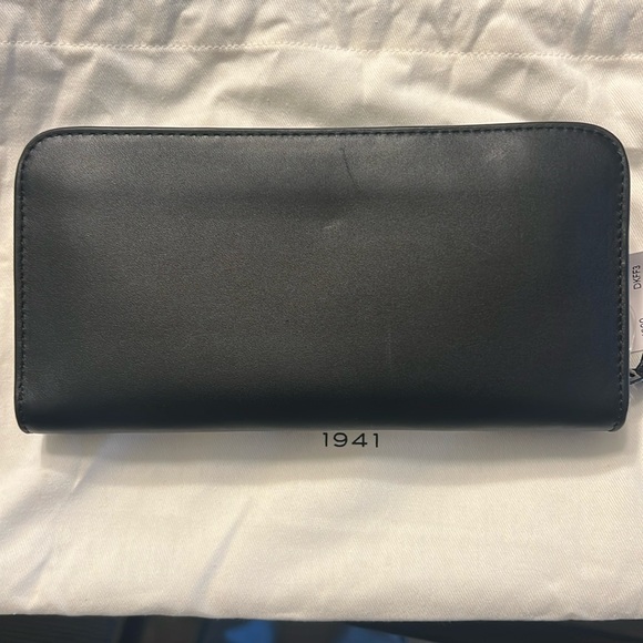 Coach Mickey Accordion Zip Wallet In Glovetanned Leather - Picture 4 of 5